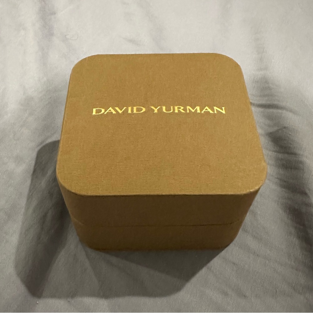 David Yurman Tan Accessory Box & Jewelry Pouch